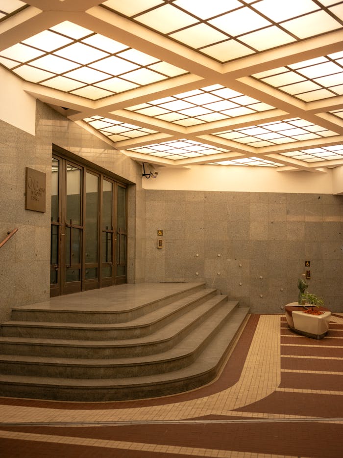 elegant-indoor-staircase-in-modern-building-35157247